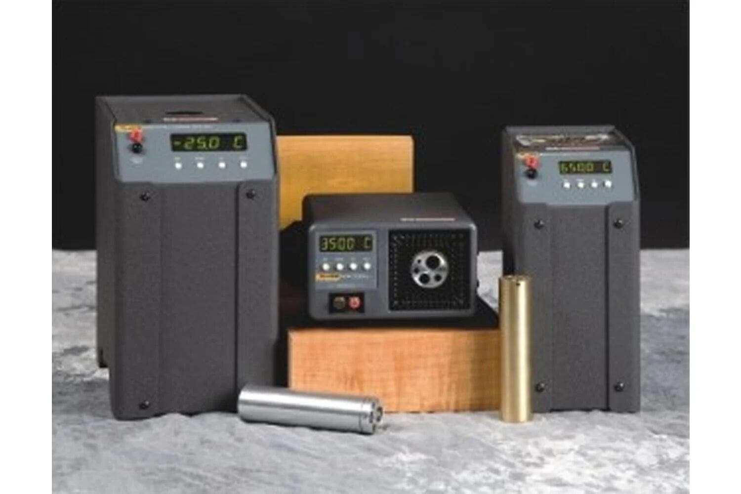 Fluke Calibration 9103 / 9140 Dry-Well Temperature Calibrator